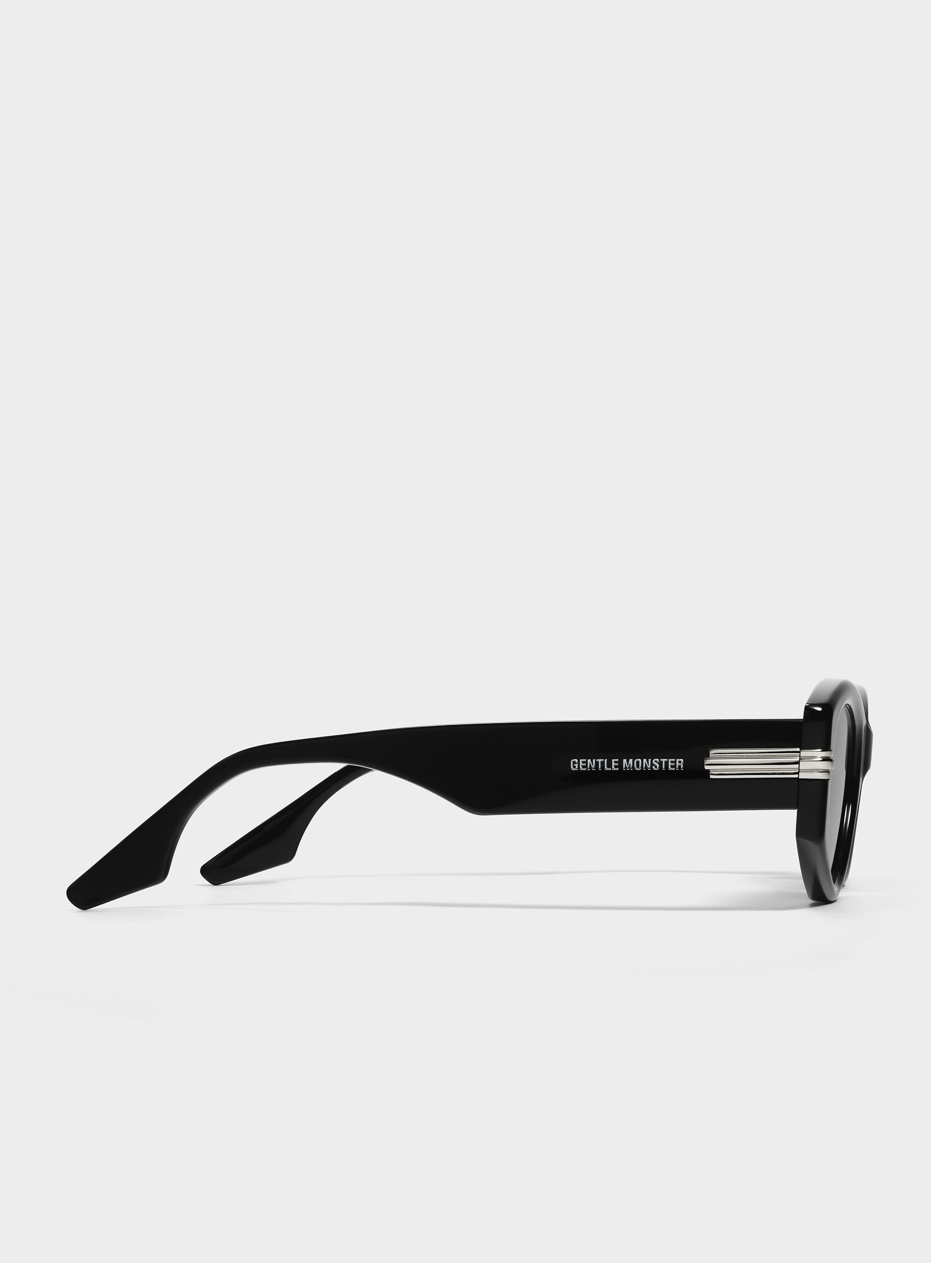 Monosoa 01