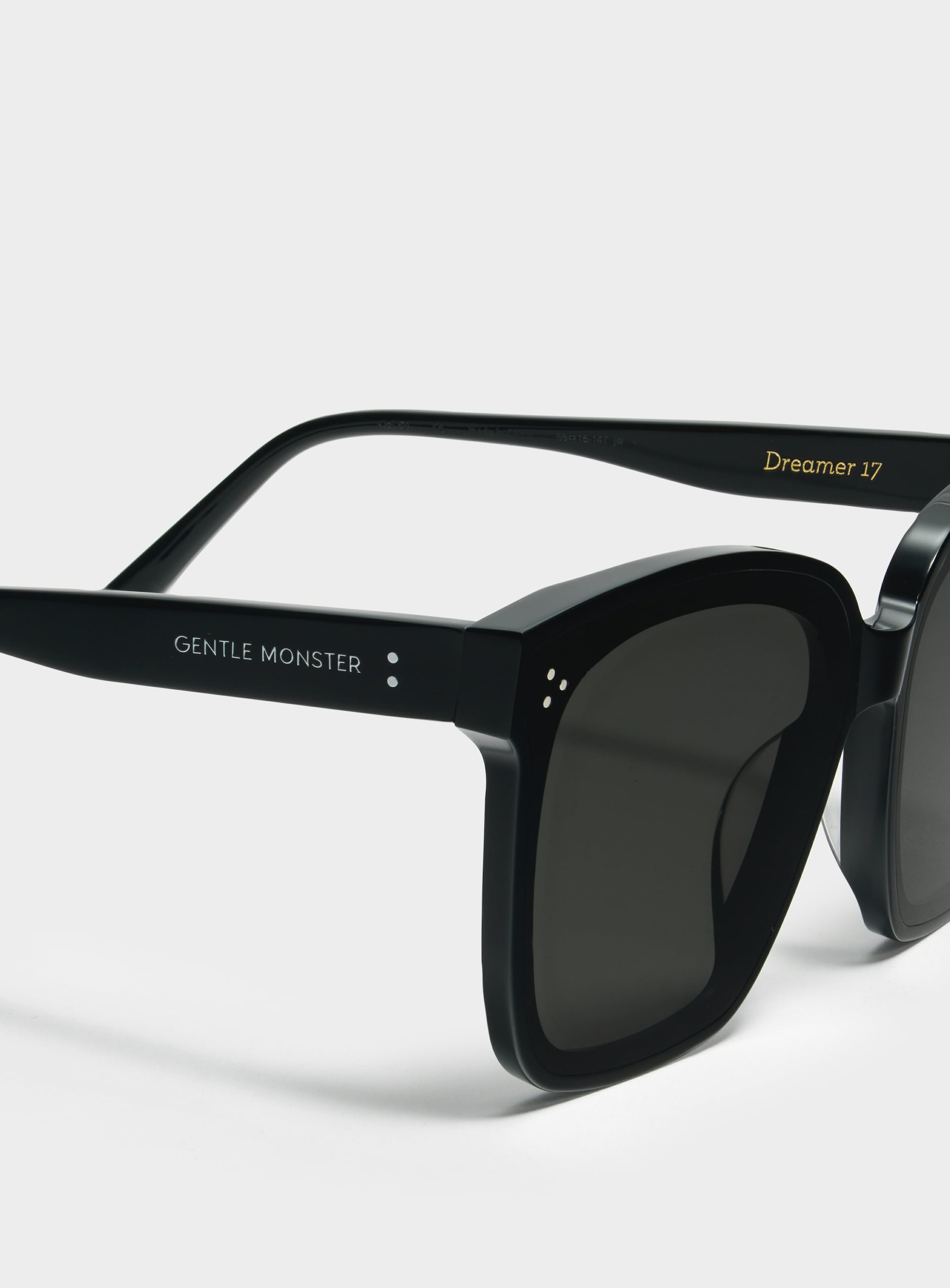 Gentle monster prezzo discount