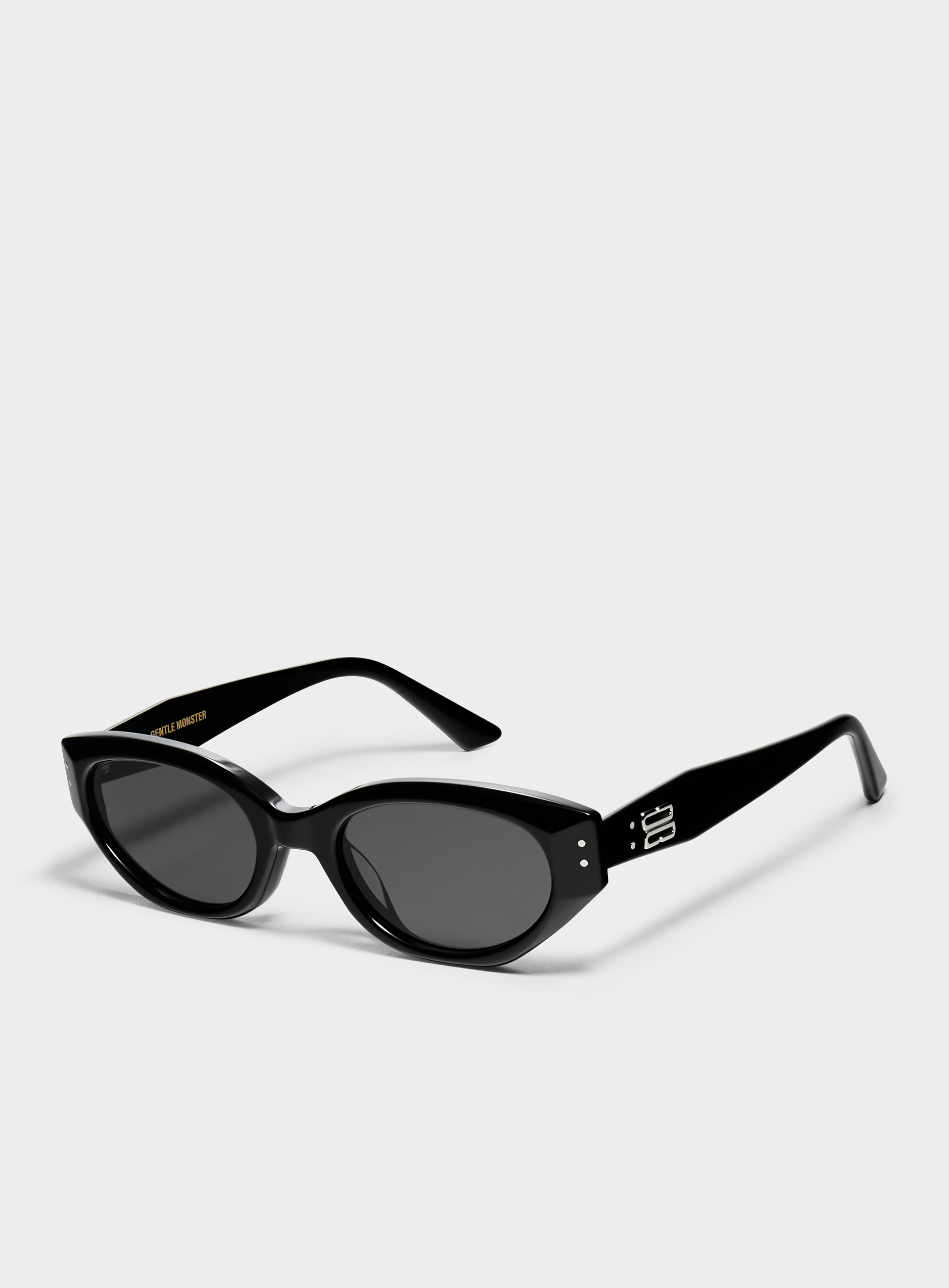 GENTLE MONSTER - ROCOCO 01 Sunglasses – Atelier New York GENTLE MONSTER - ROCOCO 01 Sunglasses – Atelier New York