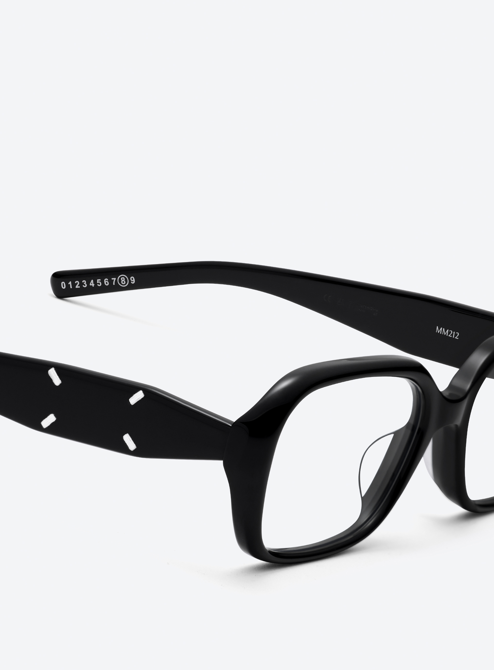 Maison Margiela - MM212 01