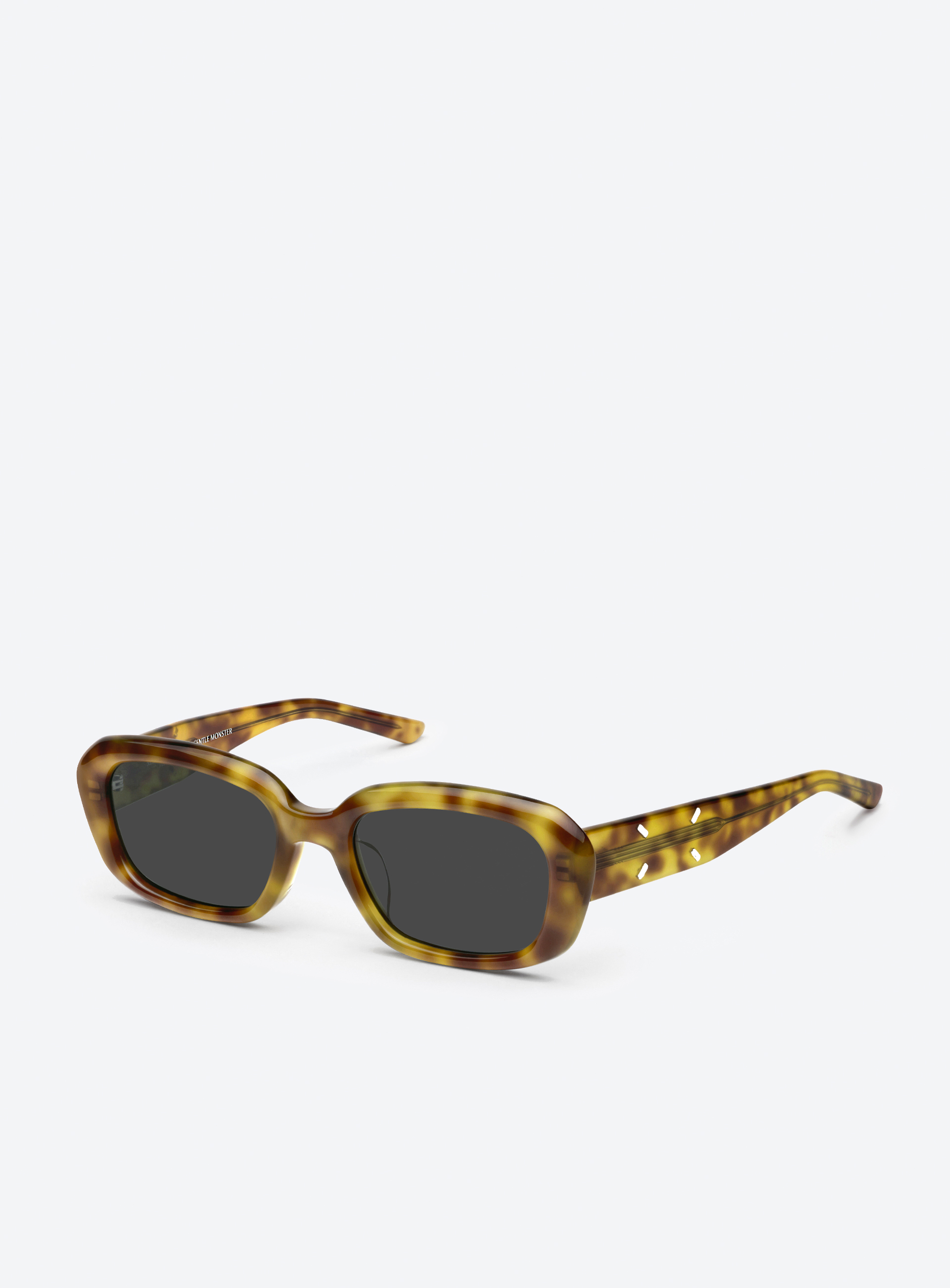 Maison Margiela – MM008 01 | Gentle Monster