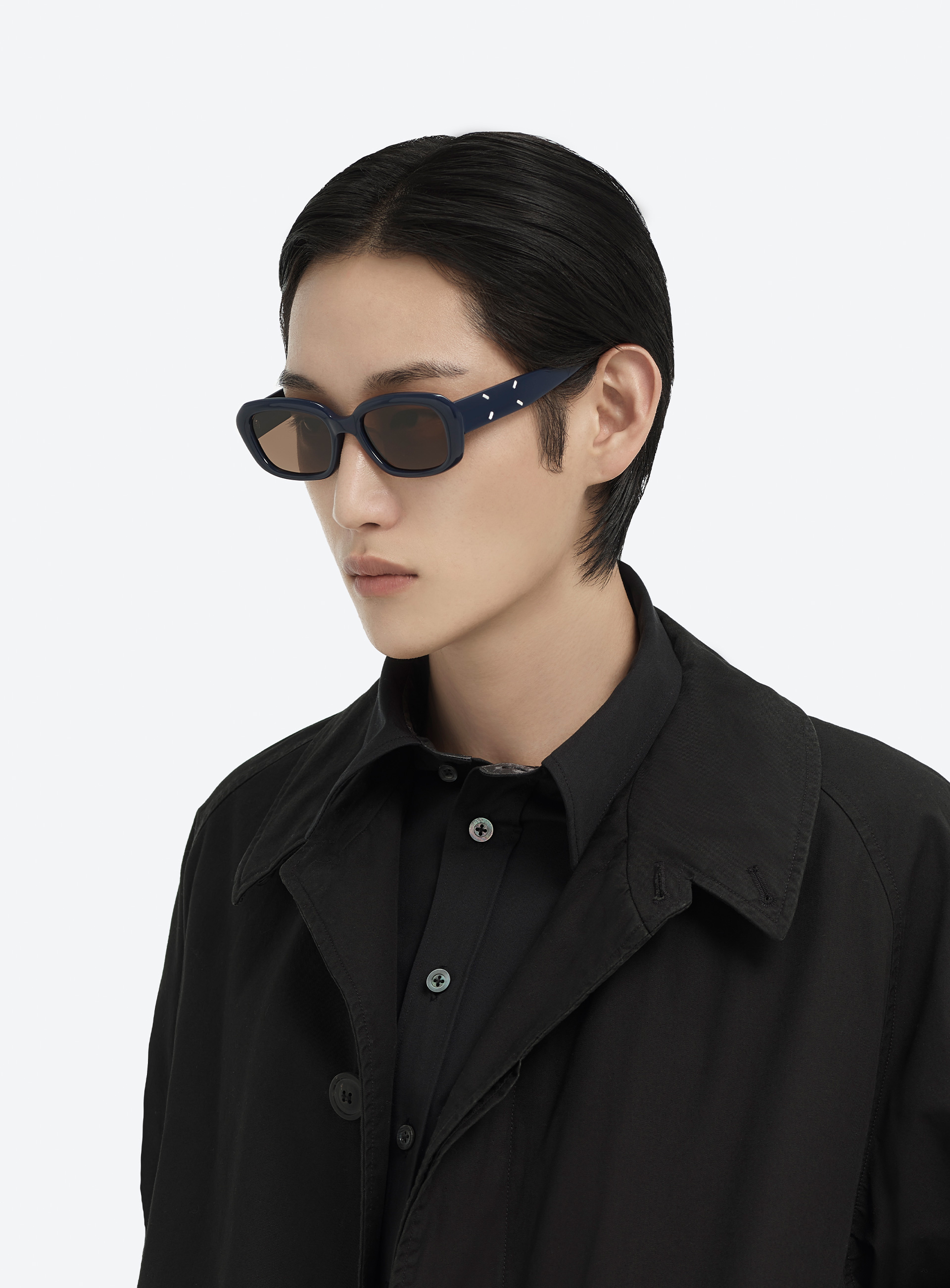 Maison Margiela - MM220 A02 | Gentle Monster