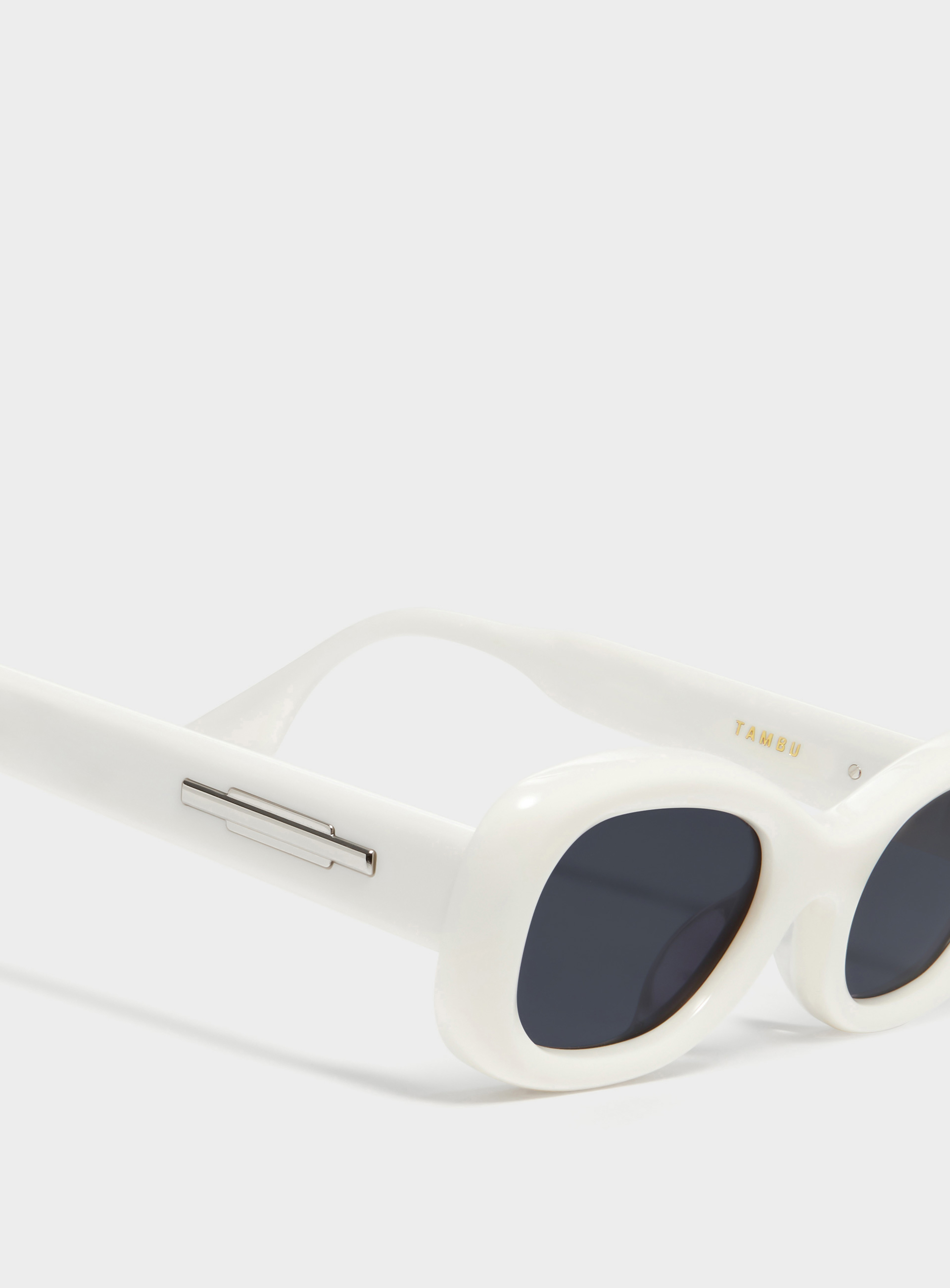 Tambu W1